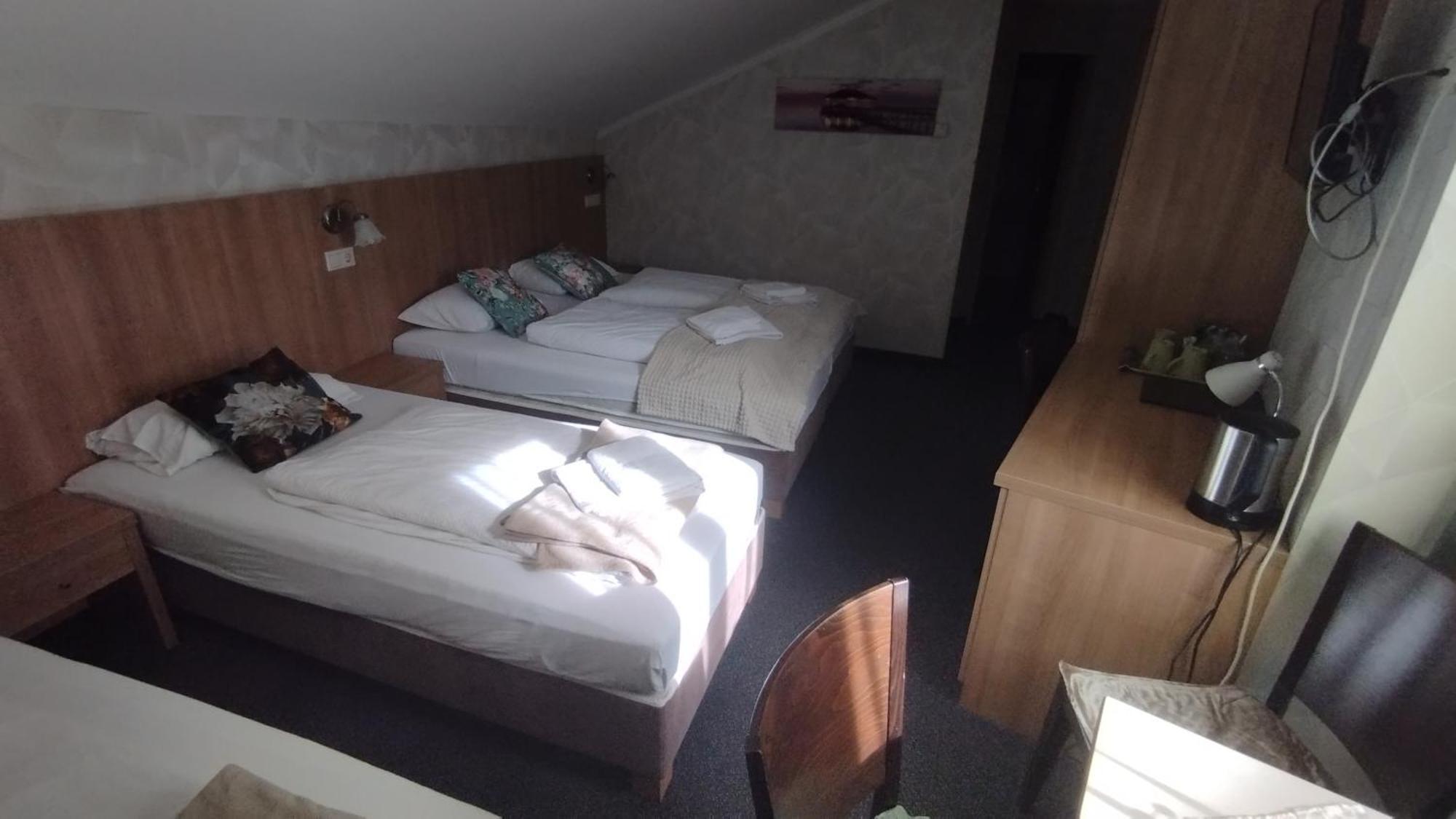Jasmin Dog Friendly Pension With Shared Kitchen And Hearty Breakfast In The Center Murau Buitenkant foto